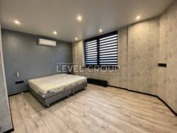     - New York Concept House,     ,    (), 74.  3
