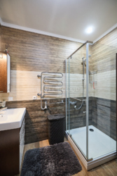    3-    4 , .  () 3  15