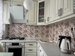 3кім. квартири Васильківська, 2а фото 1 3кім. квартири Васильківська, 2а фото 1