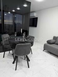 ������ 1 ������� �������� � ������������ � �� 4U ���� 4