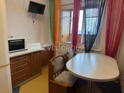 Продаж 2-кімнатної квартири з ремонтом на Харківському шосе, 56 фото 12 Продаж 2-кімнатної квартири з ремонтом на Харківському шосе, 56 фото 12