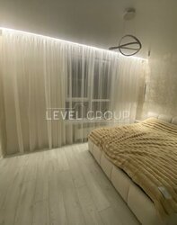 ������ 3� �������� 92.5 ��. � �� ���. ����� ����������� 10� ���� 7