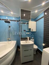 ������ 3-� �������� �� ���. ���������� ������, 2 (����� �������) � ������ ��������. ���� 11