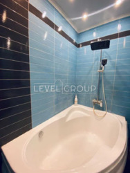 ������ 3-� �������� �� ���. ���������� ������, 2 (����� �������) � ������ ��������. ���� 12