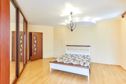 ������ 4-������� �������� �� ��. ���������� ������� ���� 28