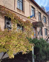  3  70 .   .   132  13