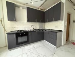 ��������� �������� 3-������� �������� ��� ����� ���. ����� ������ 32-� ����������� �����. ���� 2