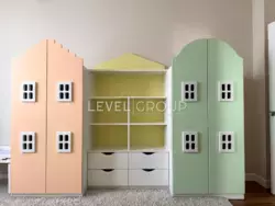  4   .  , 2     8