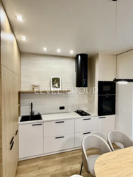 Продаж стильної євродвушки в У-Кварталі — Заходь та живи! фото 8 Продаж стильної євродвушки в У-Кварталі — Заходь та живи! фото 8