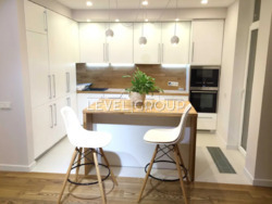 Продаж 3-кім квартири в ЖК «Відпочинок» фото 3 Продаж 3-кім квартири в ЖК «Відпочинок» фото 3