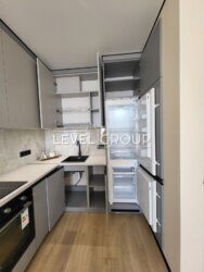 Продаж однокімнатної квартири ЖК Варшавський 2 з дизайнерським ремонтом фото 4 Продаж однокімнатної квартири ЖК Варшавський 2 з дизайнерським ремонтом фото 4