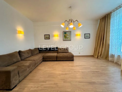 ЖК Смарагдовий: дизайнерська 2-кімнатна квартира з меблями та паркінгом фото 9 ЖК Смарагдовий: дизайнерська 2-кімнатна квартира з меблями та паркінгом фото 9