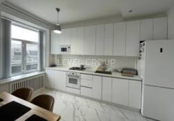 Продаж 3-кімнатної квартири по пр. Берестейському фото 1 Продаж 3-кімнатної квартири по пр. Берестейському фото 1