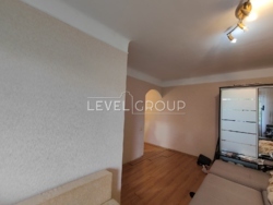 Продам 1-но кімнатну в тихому Печерську, вул. Маккейна 37-А, м. Звіринецька, м.Печерська-10хв. фото 2 Продам 1-но кімнатну в тихому Печерську, вул. Маккейна 37-А, м. Звіринецька, м.Печерська-10хв. фото 2