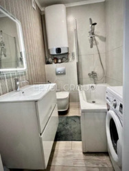 ��������� ������� �� �������� ������ �� ����� 1-������� �������� � ������������� ������ (����. �������������, 7-�). ���� 8