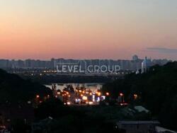 3кімн квартира в 3хв. від метро Печерська (б-р Л.Українка 8а) фото 10 3кімн квартира в 3хв. від метро Печерська (б-р Л.Українка 8а) фото 10