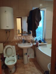 Продаж просторої 2к квартири на Виноградарі фото 8 Продаж просторої 2к квартири на Виноградарі фото 8