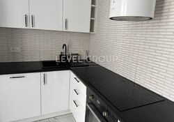 ������ 3 ������� �������� � �������� � �� ������� ����, ���. ����� ����������� 10� ���� 9