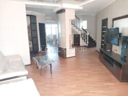 ������ ������������� 9 ��������� �������� ��������� 555� � ������� �� ��������� ���� 4