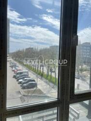  3    Dibrova Park  10