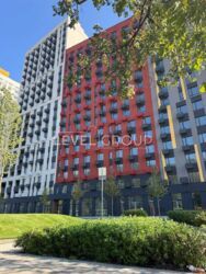  2-    Svitlo Park  3