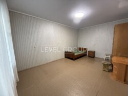 ������ 4� ������� ��������, ���.���������� 18� ����� ��������� ���������� �����. ���� 10