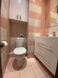 ������ 3-� �������� �� ���. ���������� ������, 2 (����� �������) � ������ ��������. ���� 8