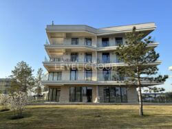 ������� 2-� � ���������� �������� �� ������� �������� �� Park Lake City ���� 11