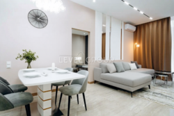 Київ, Печерський, вул. Андрія Верхогляда(Драгомирова), 15Б фото 1 Київ, Печерський, вул. Андрія Верхогляда(Драгомирова), 15Б фото 1