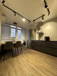 ����� ������� ������ 2� �������� ����� �� ����� ����, �������� �������. ���� 2