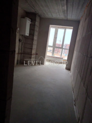 Продаж двокімнатної квартири від власника (65м2) з великою кухнею та панорамним вікном фото 11 Продаж двокімнатної квартири від власника (65м2) з великою кухнею та панорамним вікном фото 11