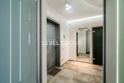 ������ �������� �� ������� 2-������� �������� (70 �²) �� ���. �����������, 1 ���� 8