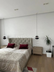 ������ 3-������� �������� � �� 'Central Park' ��������� ������ 123 �2 ���� 18