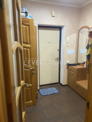 Продам 1-кімнатну квартиру в м.Київ р-н Голосієво по вул.Павла Лі фото 3 Продам 1-кімнатну квартиру в м.Київ р-н Голосієво по вул.Павла Лі фото 3