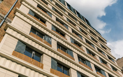     EINSTEIN Concept House,    14