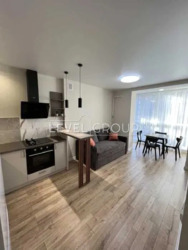   2     Sofia Residence .  28  3