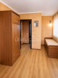 Продаж 3-кімнатної квартири з видом на Дніпро вул. Прирічна, 27 фото 7 Продаж 3-кімнатної квартири з видом на Дніпро вул. Прирічна, 27 фото 7