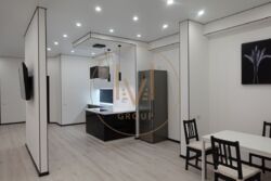  1-     Henesy House  5