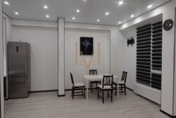  1-     Henesy House  7