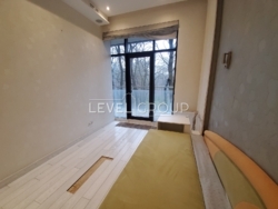   4  1342     Crystal Park  4   6