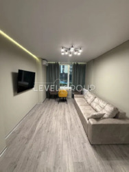 ������ 1-������� ��������, 48,4 �² ������������ �����, ��� �� ����� �������� ���� 4