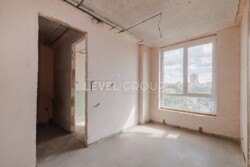     4       'Podil Plaza & Residence'  . 73  4