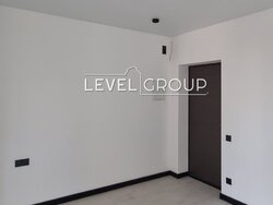 Студія БІЗНЕС-КЛАСУ 32 м² з частковим ремонтом – готова до вашого авторського облаштування! фото 10 Студія БІЗНЕС-КЛАСУ 32 м² з частковим ремонтом – готова до вашого авторського облаштування! фото 10