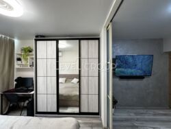  2.    'WELCOME HOME'  6