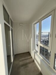  1  422  SKY AVENUE   12