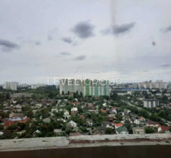 ������ 2-������� �������� � �� Family & Friends ���� 15