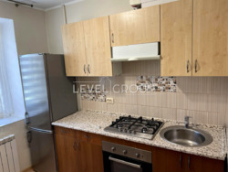 ������ 1-������� �������� ���. ��������, 21 (10�15 �� ���� �� ����� ���������) ���� 13