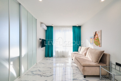  1  432  OkLand    12