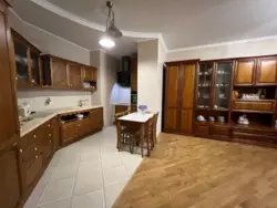  3-   .   ()  3