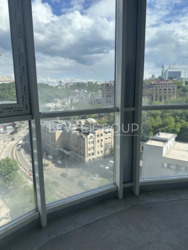  2-     Podil Plaza & Residence  9